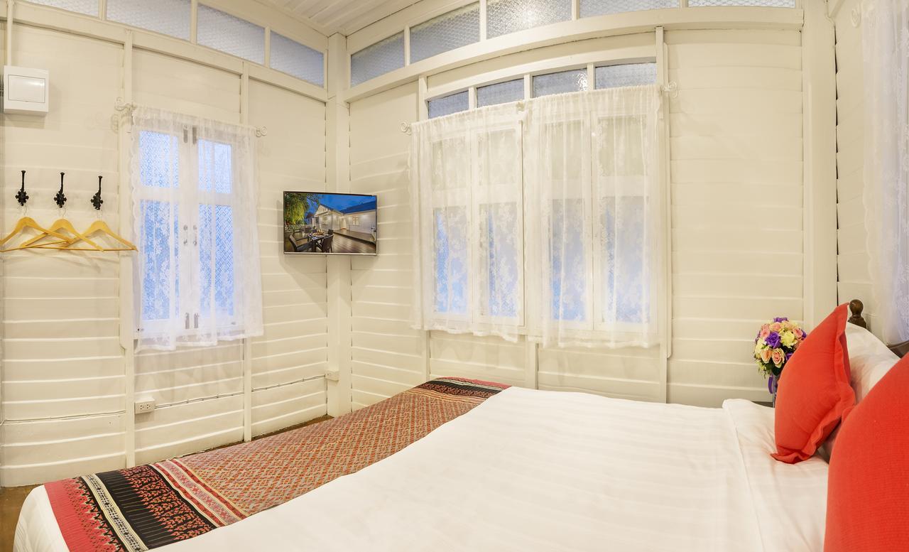 Baankachitpan Bangkok Hotel Ngoại thất bức ảnh