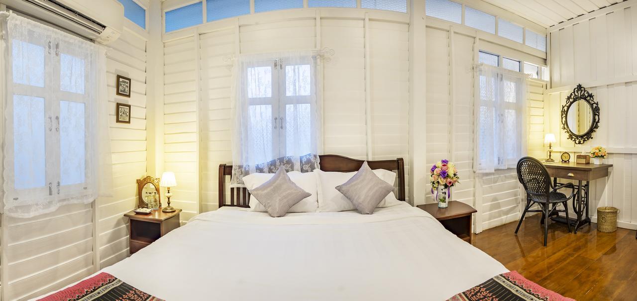 Baankachitpan Bangkok Hotel Ngoại thất bức ảnh