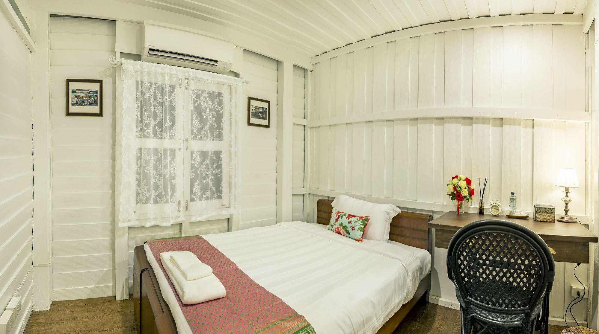 Baankachitpan Bangkok Hotel Ngoại thất bức ảnh