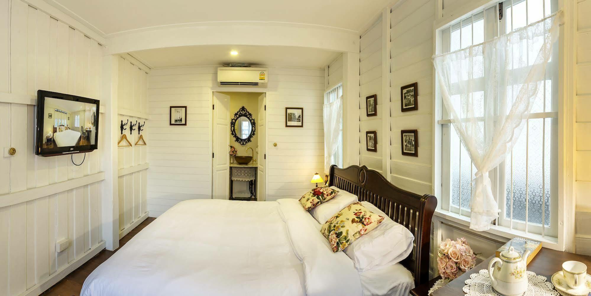 Baankachitpan Bangkok Hotel Ngoại thất bức ảnh